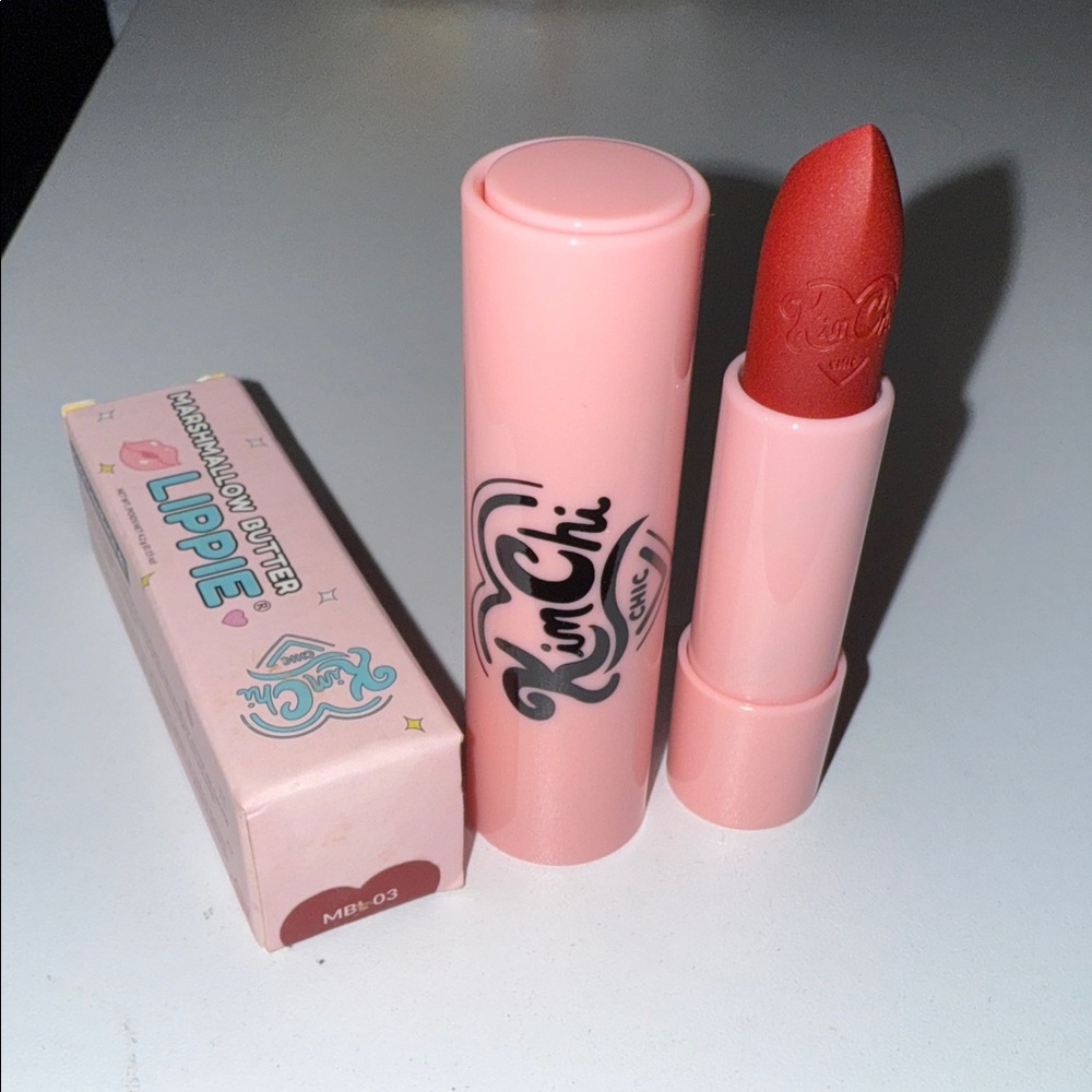 KimChi Chic marshmallow Lippie-Crown